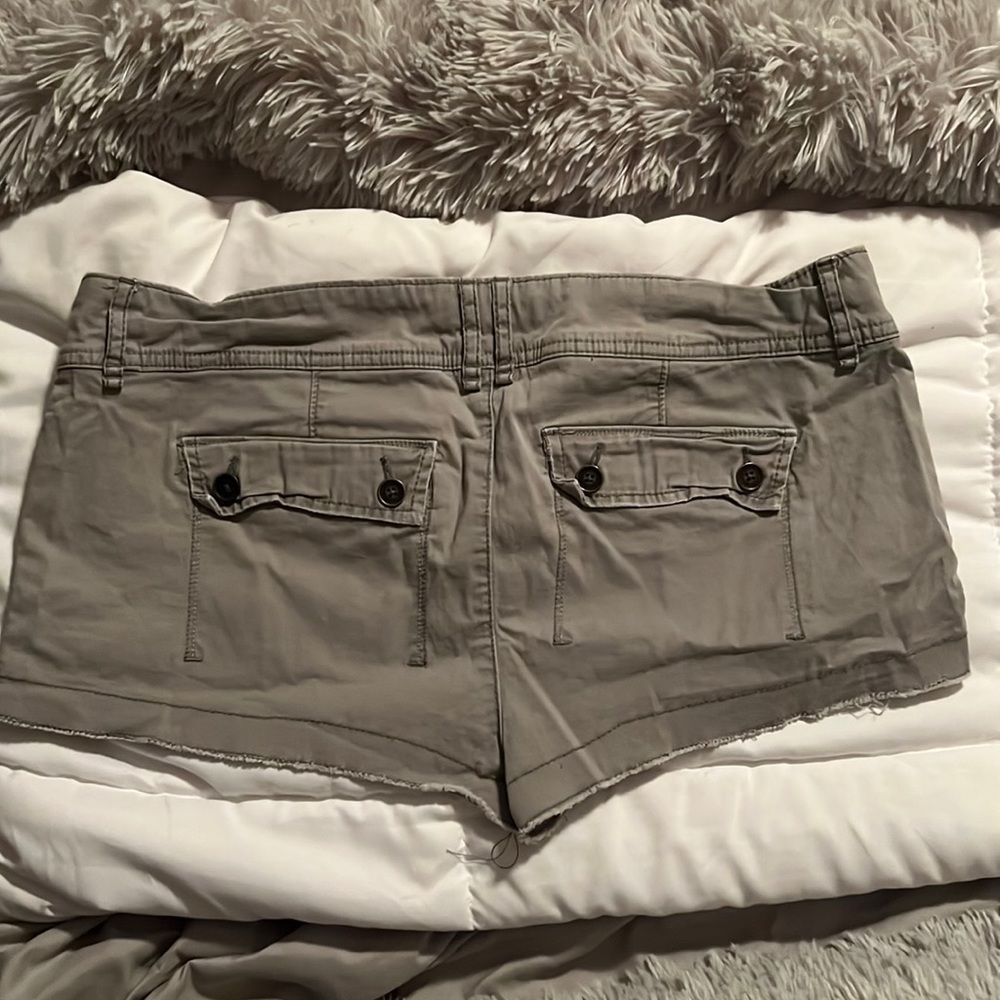 Abercrombie & Fitch shorts size 10 twill perfect stretch preppy booty shortie.